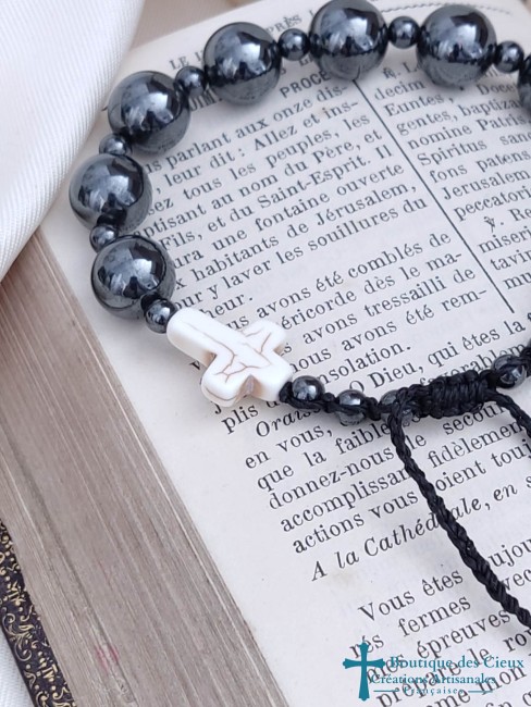 finition de bijou en macramé