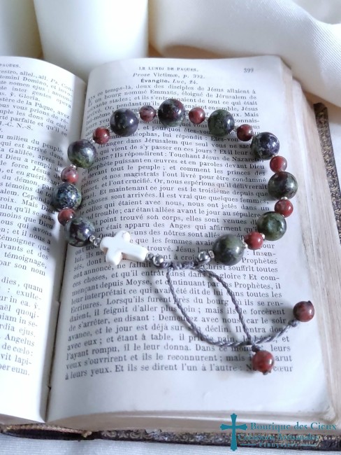 bijou de prière chrétien