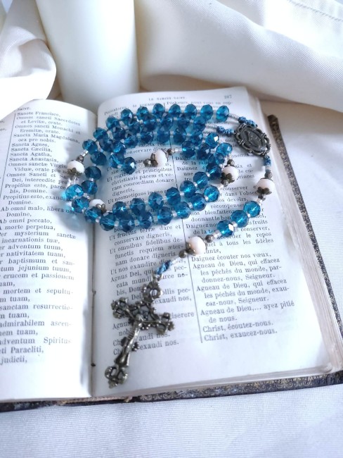 chapelet artisanal style vintage