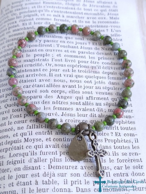 bracelet artisanal en unakite