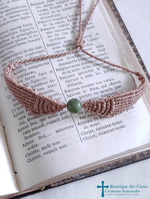bracelet artisanal aile d'ange en macramé