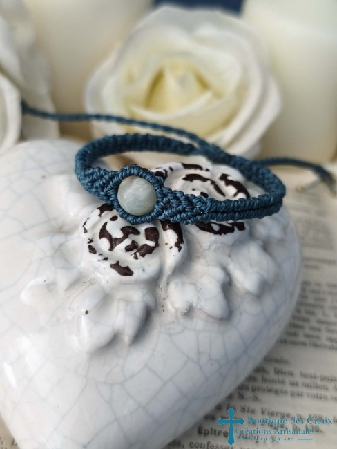 bracelet en macramé bleu et amazonite