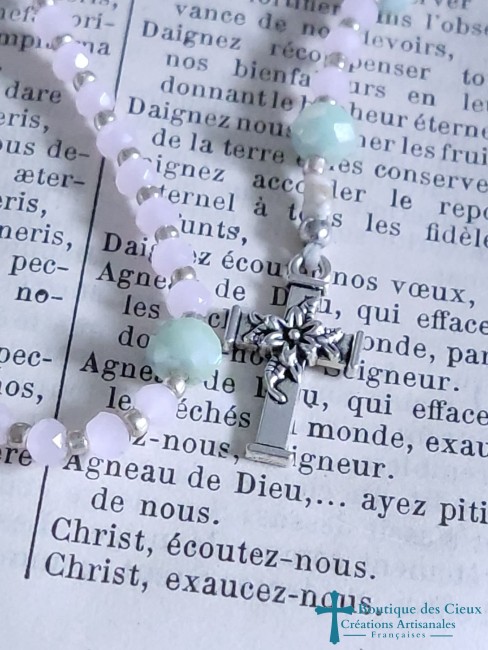 petite croix argentée