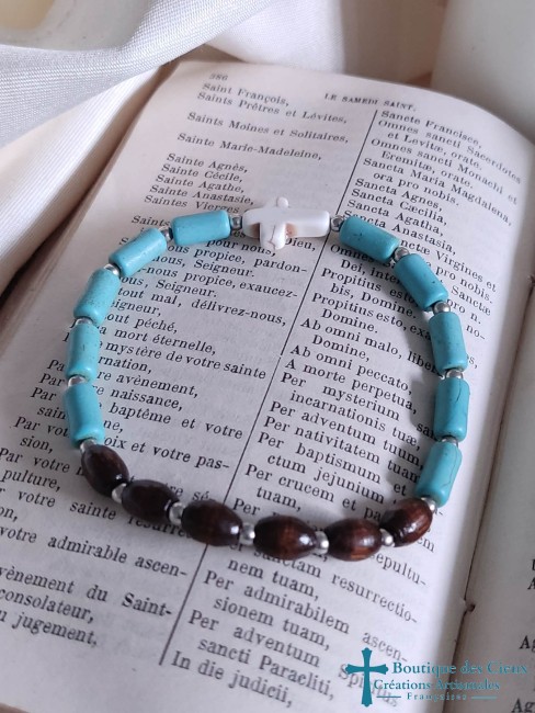 Bijoux artisanaux chrétiens