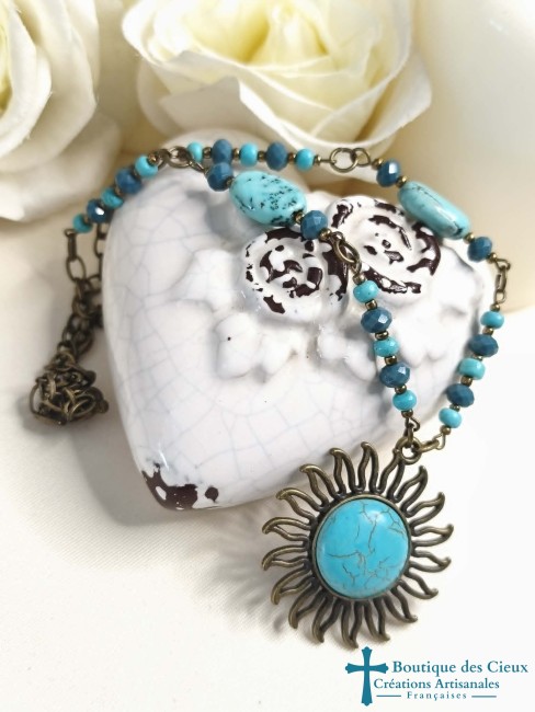 collier artisanal pour femme