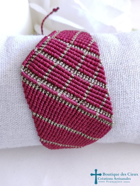 bracelet en micro macramé bordeaux et doré