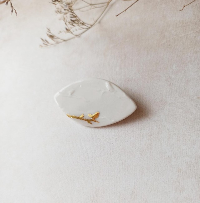 EP59A . Broches oiseaux en céramique et or, bijoux délicats, broches nature faites main - 36€ (2)