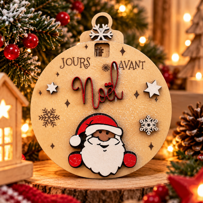Compte à rebours Noël bois Père Noël – Atelier du Val-Rousergue Compte à rebours de Noël en bois avec Père Noël en relief, décoration artisanale