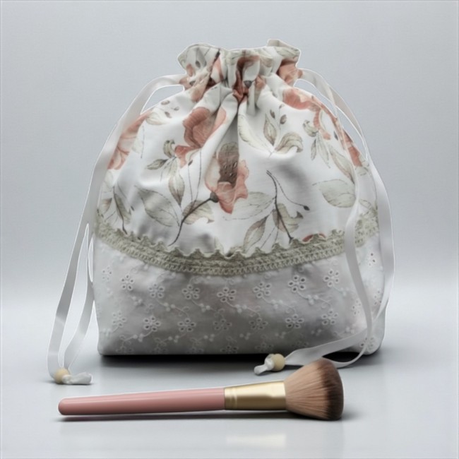 sac-pochon-lingerie-m2