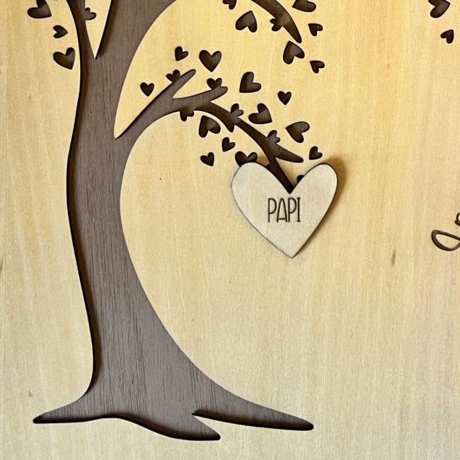 Gravure prénom “Papi” sur cœur en bois