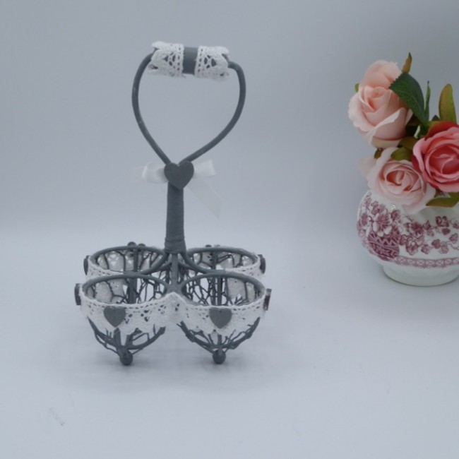 Panier décoratif cœur bois Panier décoratif avec cœur en bois