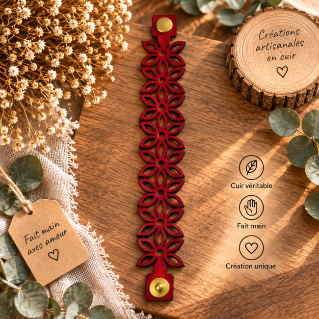 Bracelet fleur femme en cuir rouge Bracelet manchette cuir rouge femme motif fleurs artisanal