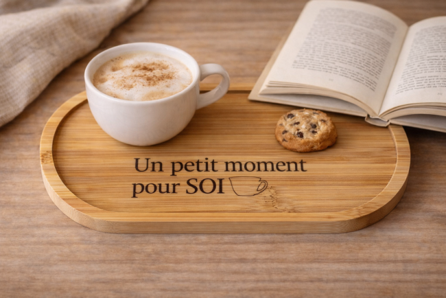 plateau en bambou gravé un petit moment pour soi idée cadeau relaxation