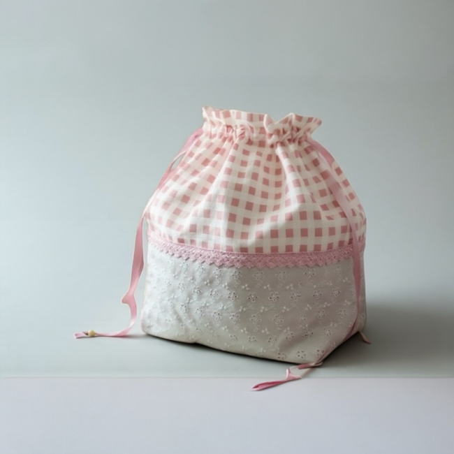 Sac-pochon-rangement-lingerie-XL-rose-blanc