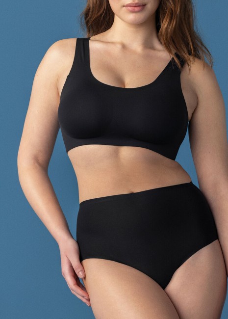 768x1075-pdp-tablet-FL2326-BLK-cons-Fantasie-Lingerie-Smoothease-Black-Non-Wired-Bralette