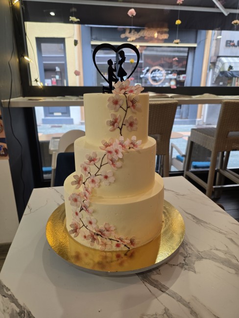 Wedding cake chic issoire