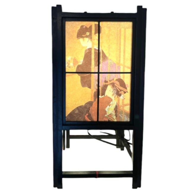 lampe japonaise en bois et papier motif Geisha