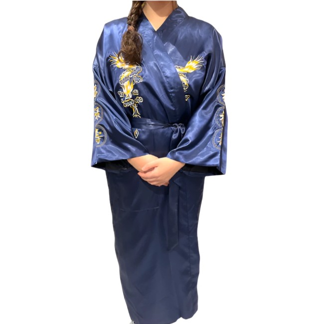 Peignoir japonais long bleu – dragon brodé Peignoir japonais long bleu avec dragon brodé