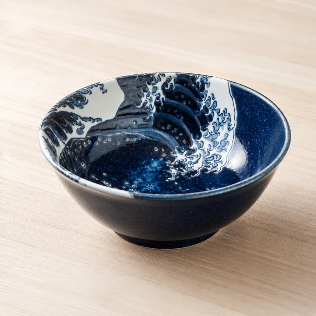 Bol à ramen japonais en céramique avec motifs vague de Kanagawa et Mont Fuji en relief