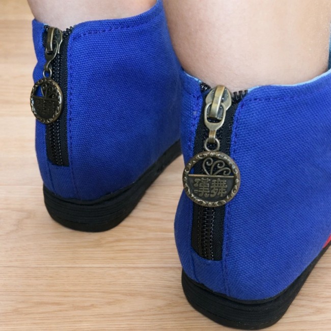 chaussures bleues en coton brodées avec fermeture éclair arrière