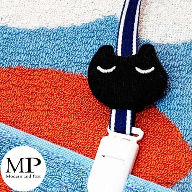 Pinces à serviette japonaises Chat Mémé bleu – Atsuko Matano pinces à serviette japonaises bleu marine Chat Mémé Atsuko Matano
