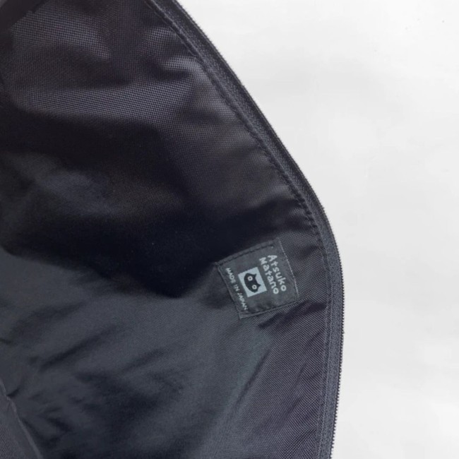 Trousse japonaise pour tablette Border cat noir beige – Atsuko Matano