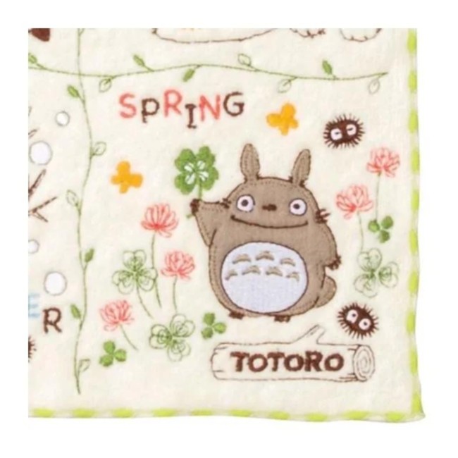 Mini-serviette Totoro les quatre saisons en coton – Studio Ghibli
