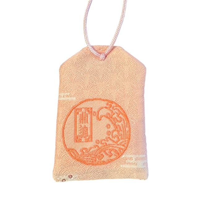 Omamori japonais amitié caractère ami vague japonaise