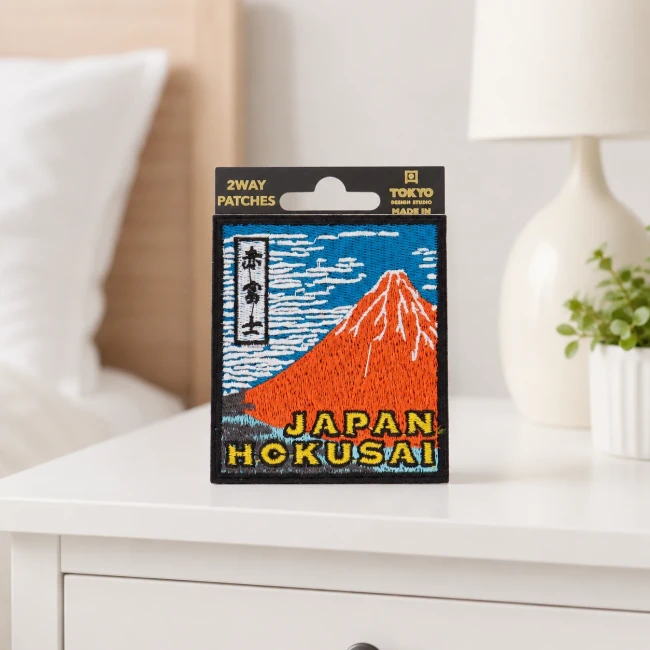 Patch brodé thermocollant Mont Fuji rouge fabriqué au Japon Modern and Past