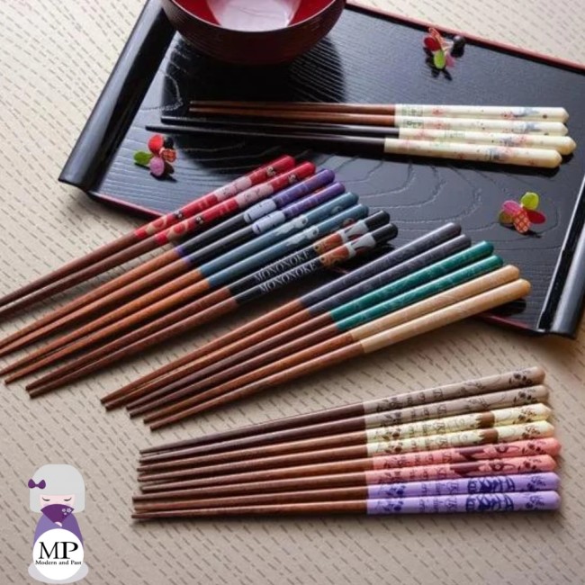 Baguettes No Face avec lanternes – Le Voyage de Chihiro – Studio Ghibli