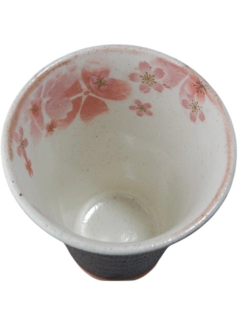Tasse japonaise Konabiki Maizakura en porcelaine peinte à la main avec fleurs roses fabriquée au Japon