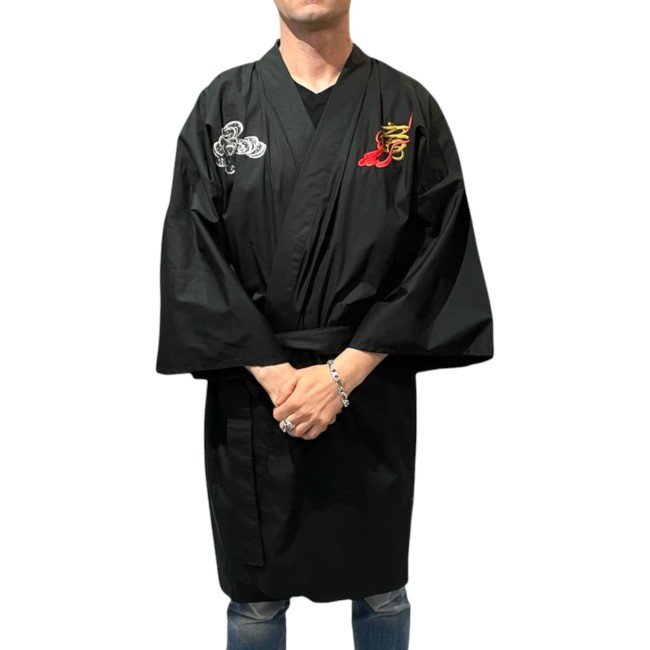 Yukata japonais homme noir avec dragon brodé – Fabriqué au Japon