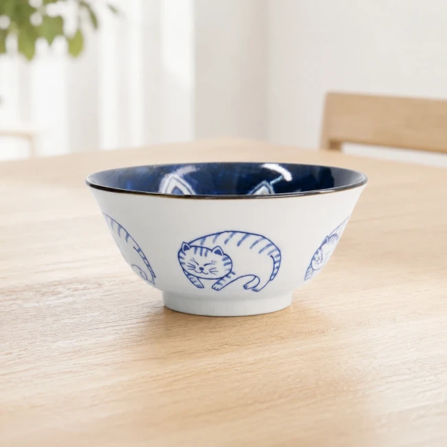 Bol japonais chat Tayo bleu et blanc en porcelaine Modern and Past