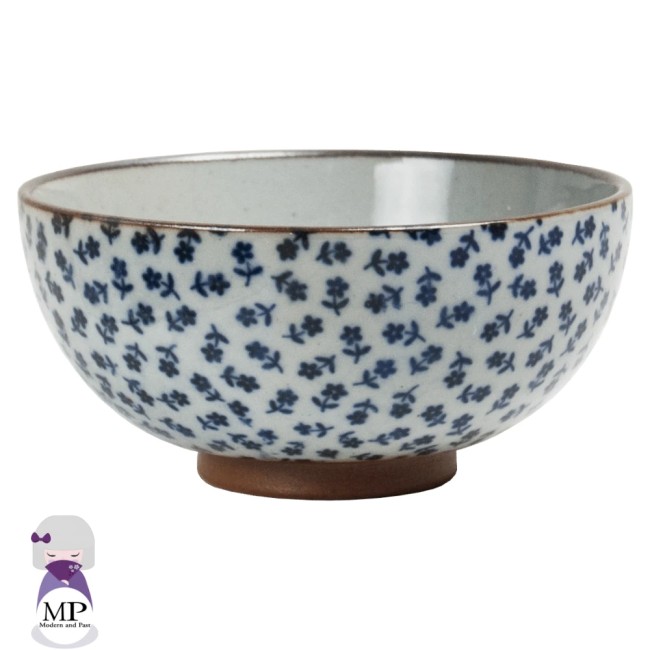 Bol japonais bleu en porcelaine avec motifs de petites fleurs – 300 ml