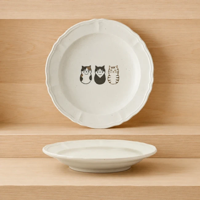 Assiette japonaise 3 chats Neko Maruke vue dessus Modern and Past