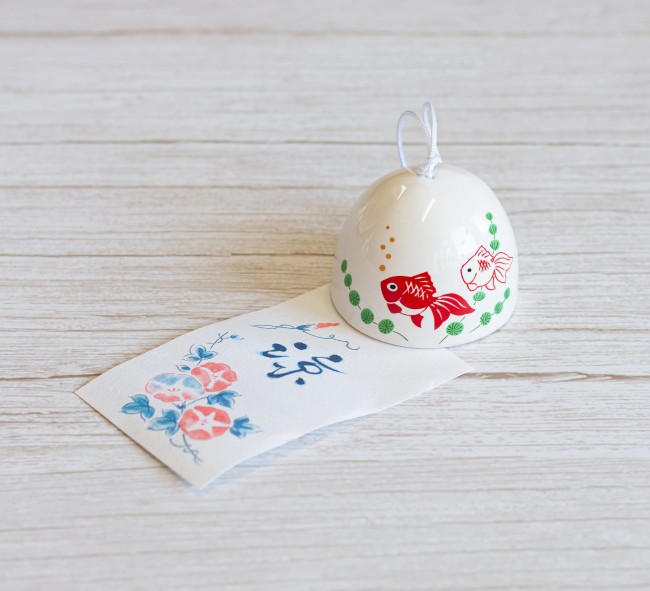cloche furin japonaise en céramique poisson rouge rankaku