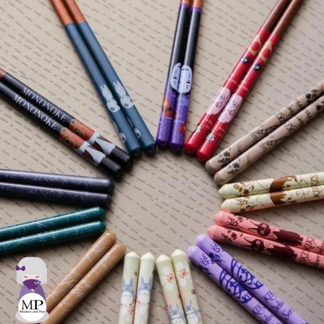 Baguettes No Face avec lanternes – Le Voyage de Chihiro – Studio Ghibli