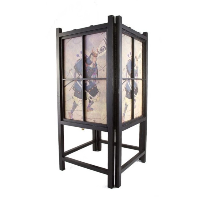 Lampe japonaise d’ambiance motif Samouraï lampe japonaise en bois et papier motif Samouraï