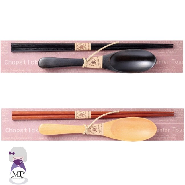 set baguettes et cuillère japonaises en bois fait main Au japon