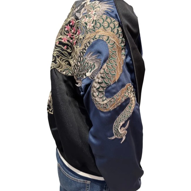 Veste Sukajan dragon doré dans le ciel – broderie manche et dos