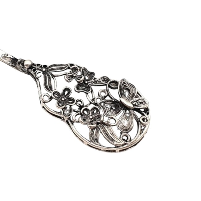 Pic à cheveux japonais en argent motif papillons et fleurs