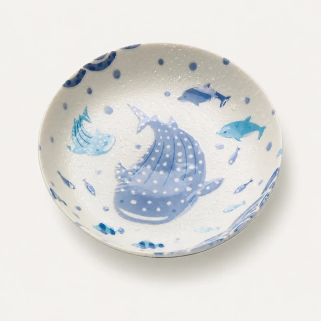 Set japonais soba Jinbei requin-baleine avec assiettes tasses baguettes et tapis de bambou Modern and Past