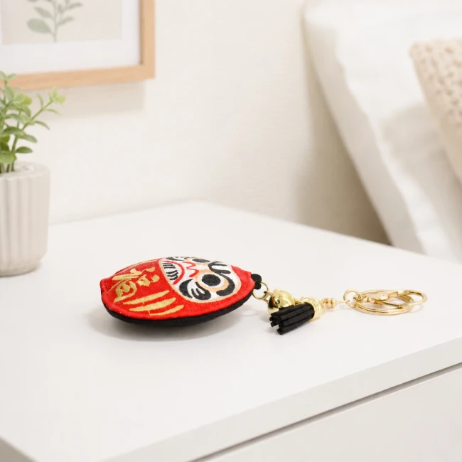 Porte-clés Daruma brodé fabriqué au Japon Modern and Past
