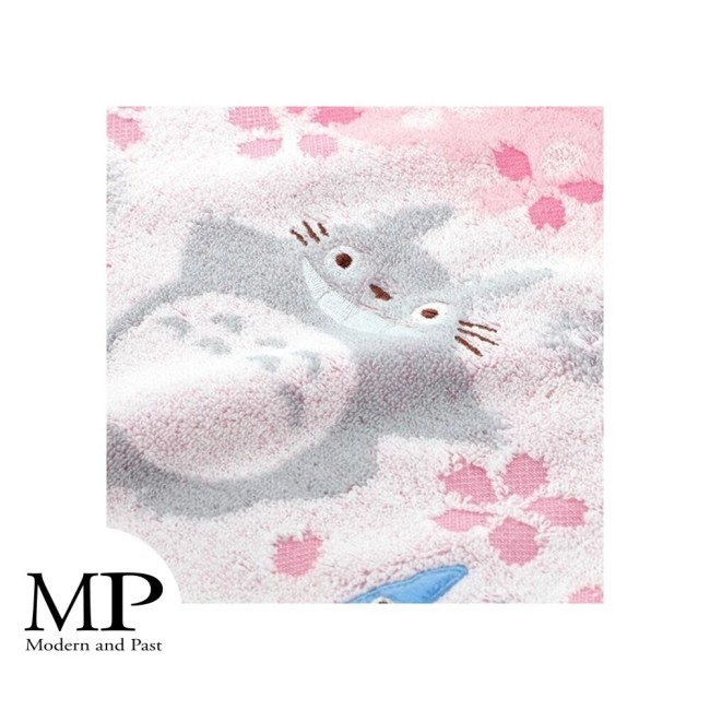 mini serviette Totoro fleurs de cerisiers Studio Ghibli