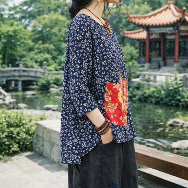 Chemisier bleu 100% coton manches trois-quarts patchwork fleurs