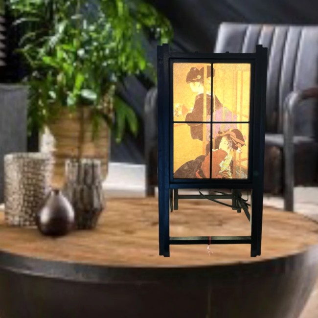 lampe japonaise en bois et papier motif Geisha