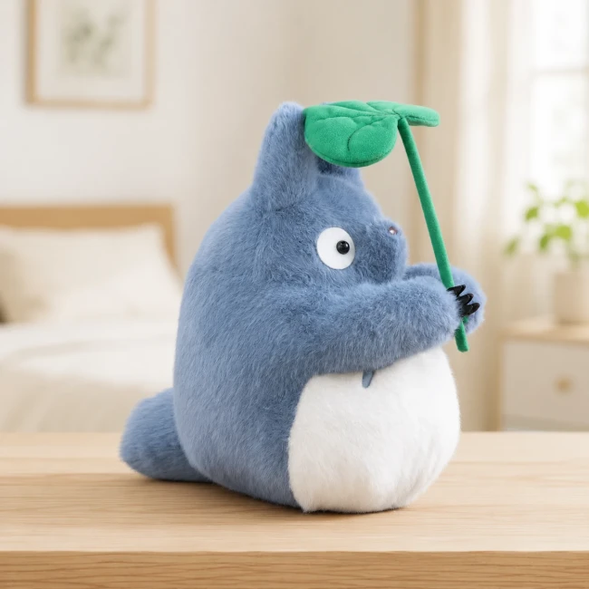 Peluche Dondoko Totoro bleu Mon Voisin Totoro Studio Ghibli Modern and Past