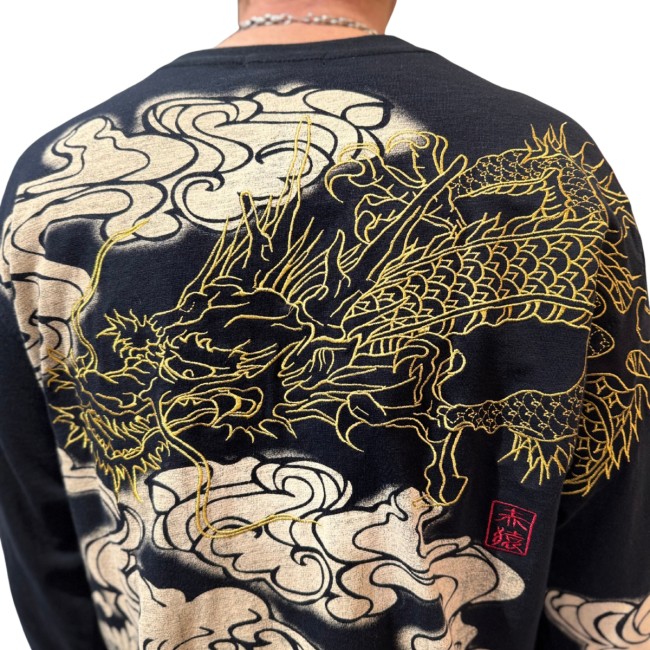 T-shirt Sukajan noir dragon doré brodé en relief et nuages