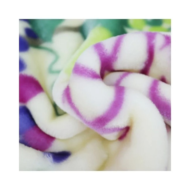 plaid Jiji grappes de raisin Kiki la petite sorcière Studio Ghibli