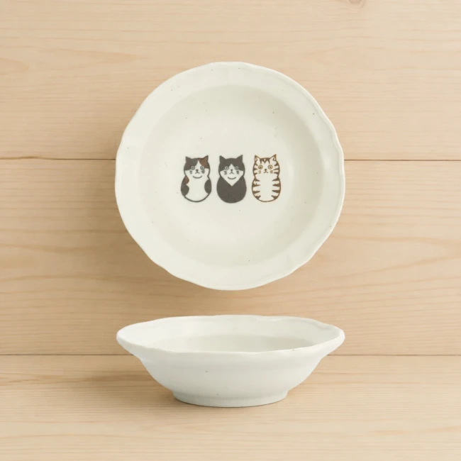 Assiette creuse japonaise 3 chats Maruke en porcelaine Modern and Past